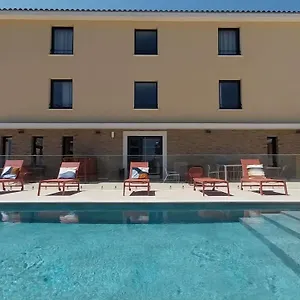 Hotel Ibis Styles Aix-en-provence Tgv, Cabriès