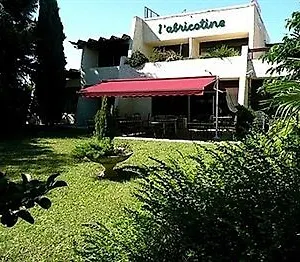 Logis L'abricotine 2*, Tain-lʼHermitage Francia